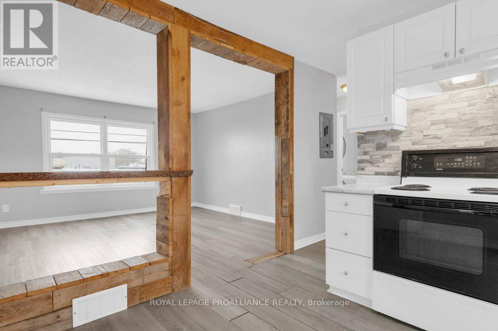 325 Sidney Street, Belleville, Ontario K8P 3Z5 - Photo 21 - X12528806