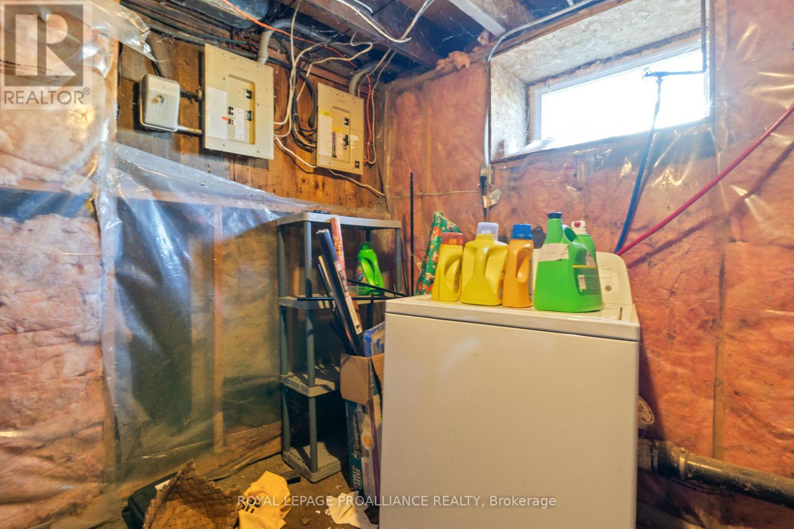 325 Sidney Street, Belleville, Ontario K8P 3Z5 - Photo 32 - X12528806