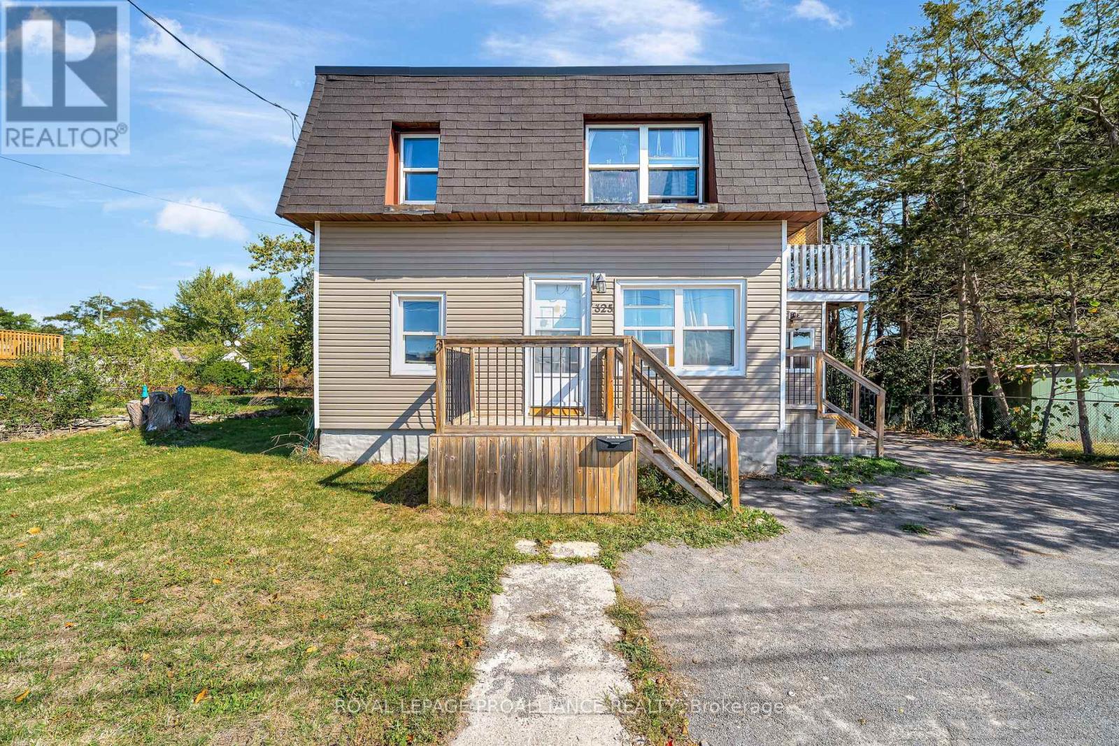 325 Sidney Street, Belleville, Ontario K8P 3Z5 - Photo 4 - X12528806