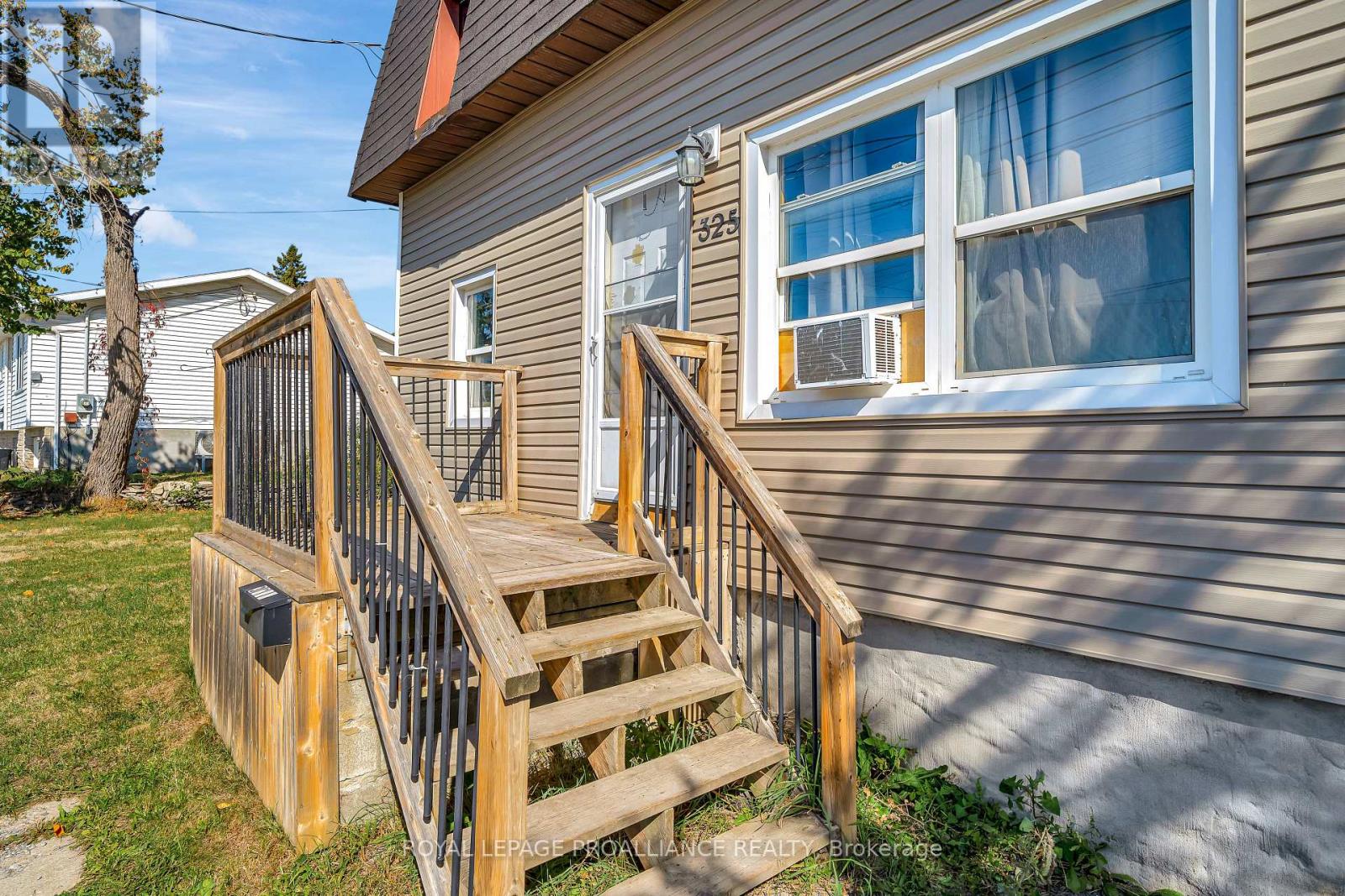 325 Sidney Street, Belleville, Ontario K8P 3Z5 - Photo 6 - X12528806