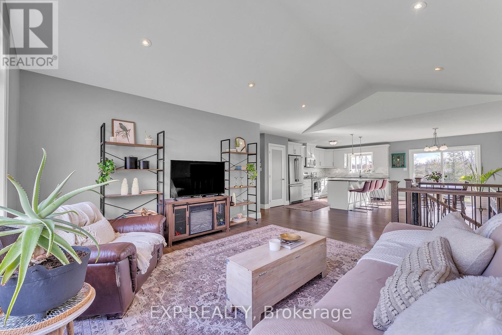 2986 County Road 15, Prince Edward County (Picton), Ontario  K0K 2T0 - Photo 14 - X12528876