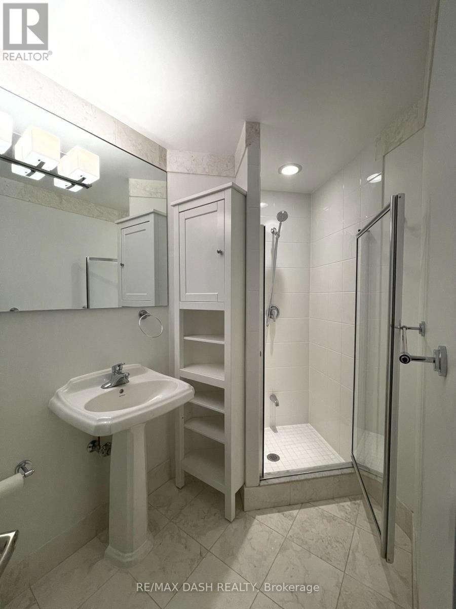 1511 - 85 Bloor Street E, Toronto, Ontario  M4W 3Y1 - Photo 10 - C12528614