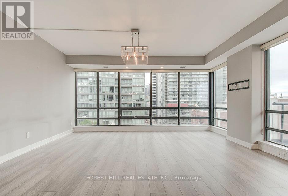 1708 - 438 King Street W, Toronto, Ontario  M5V 3T9 - Photo 11 - C12528668