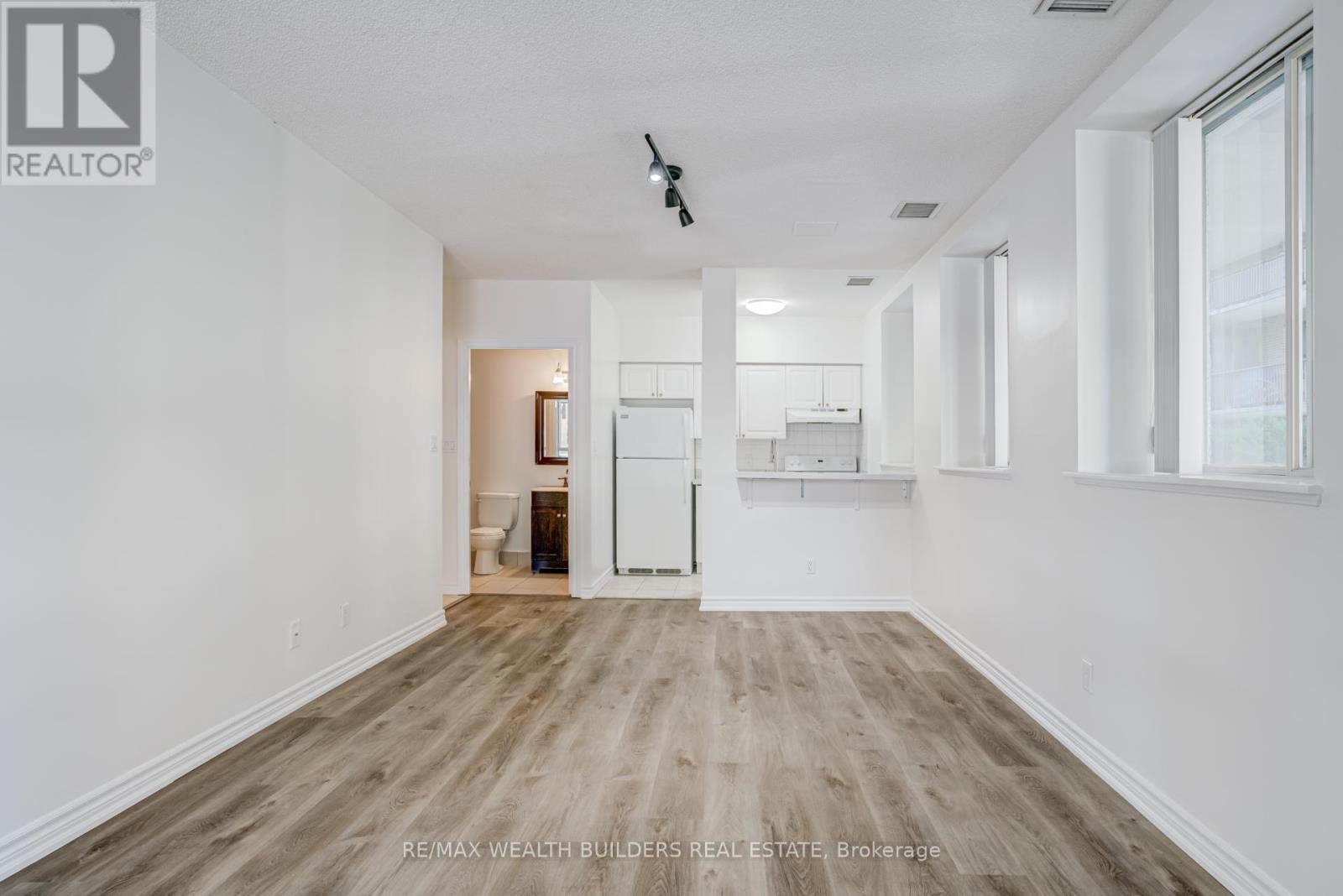 107 - 398 Eglinton Avenue E, Toronto, Ontario  M4P 3H8 - Photo 15 - C12528688