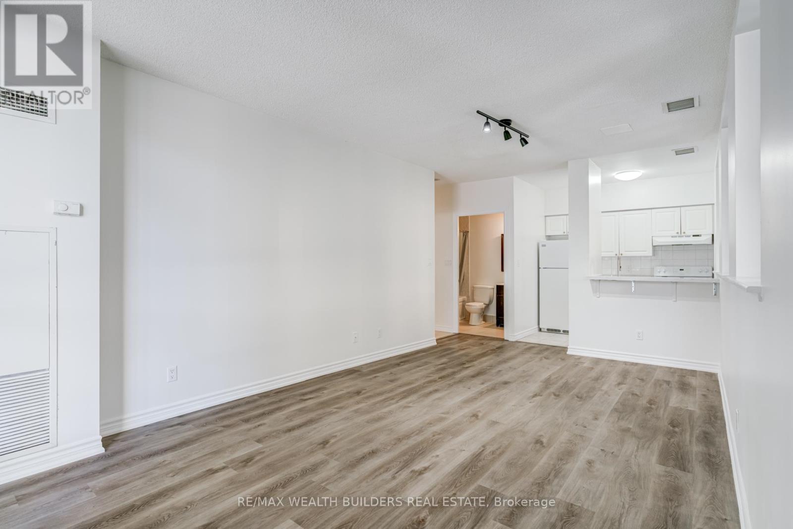 107 - 398 Eglinton Avenue E, Toronto, Ontario  M4P 3H8 - Photo 17 - C12528688