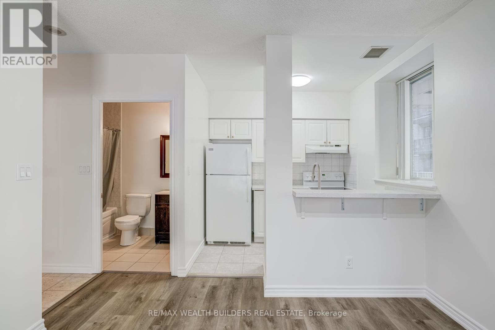 107 - 398 Eglinton Avenue E, Toronto, Ontario  M4P 3H8 - Photo 18 - C12528688