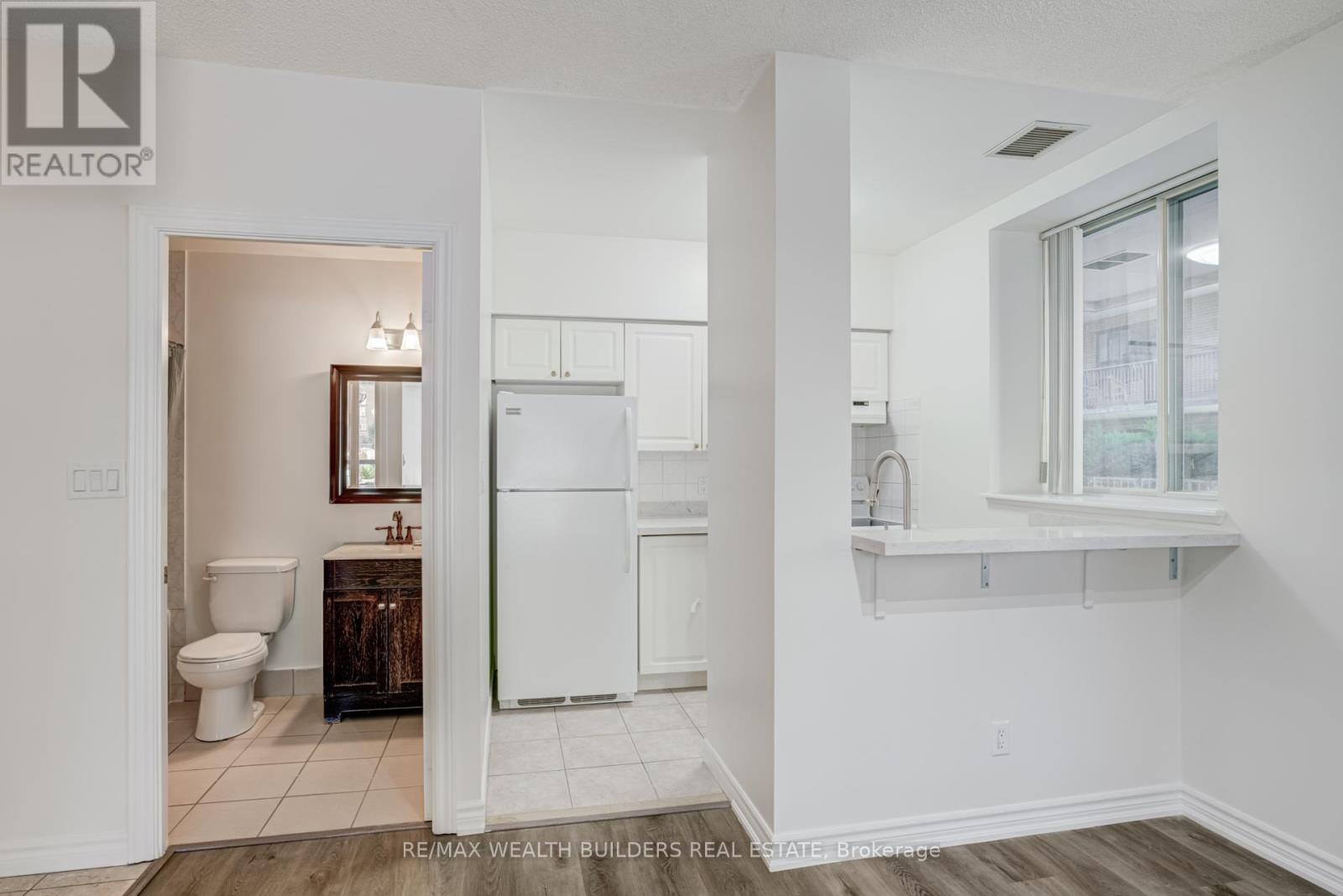 107 - 398 Eglinton Avenue E, Toronto, Ontario  M4P 3H8 - Photo 19 - C12528688