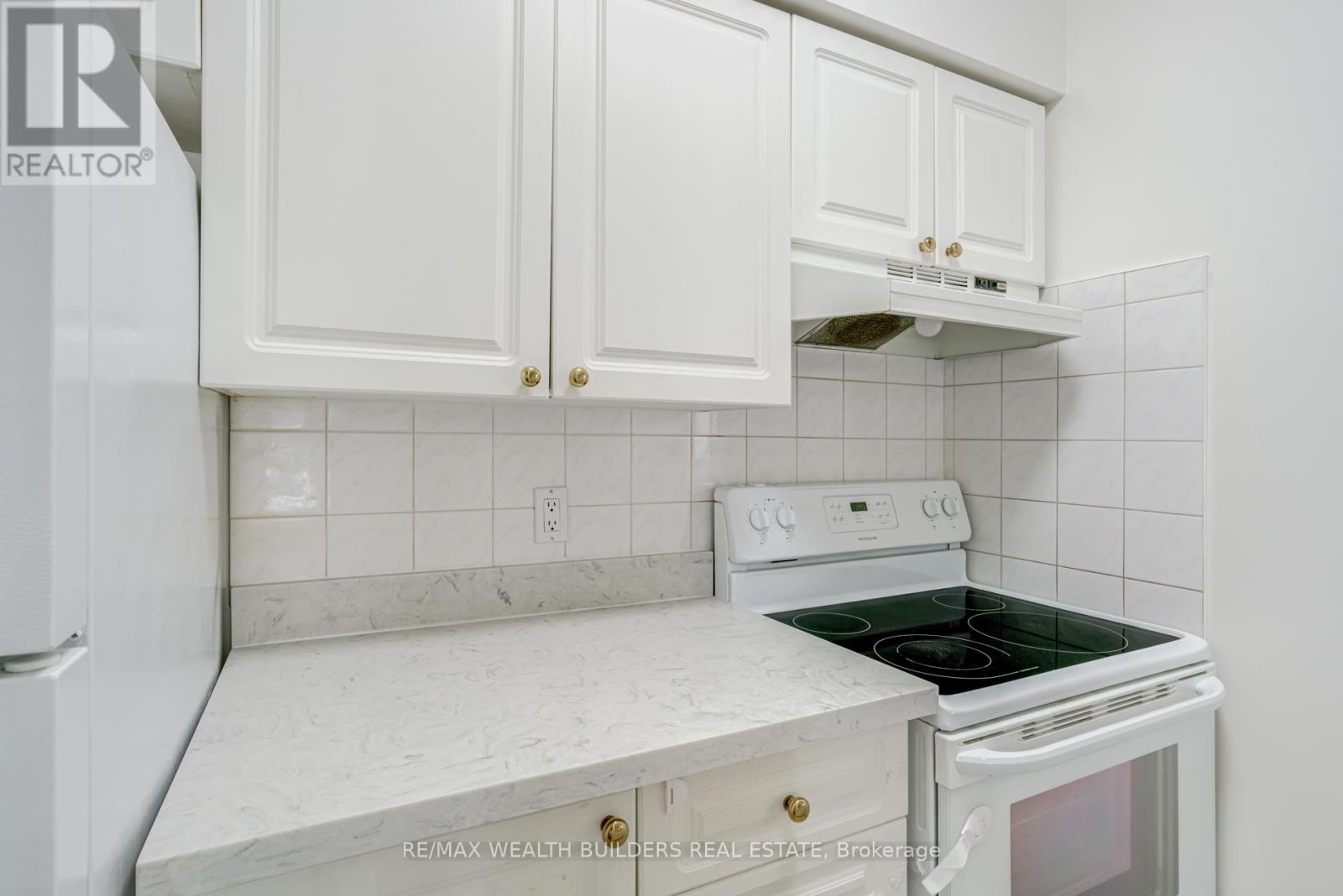 107 - 398 Eglinton Avenue E, Toronto, Ontario  M4P 3H8 - Photo 25 - C12528688