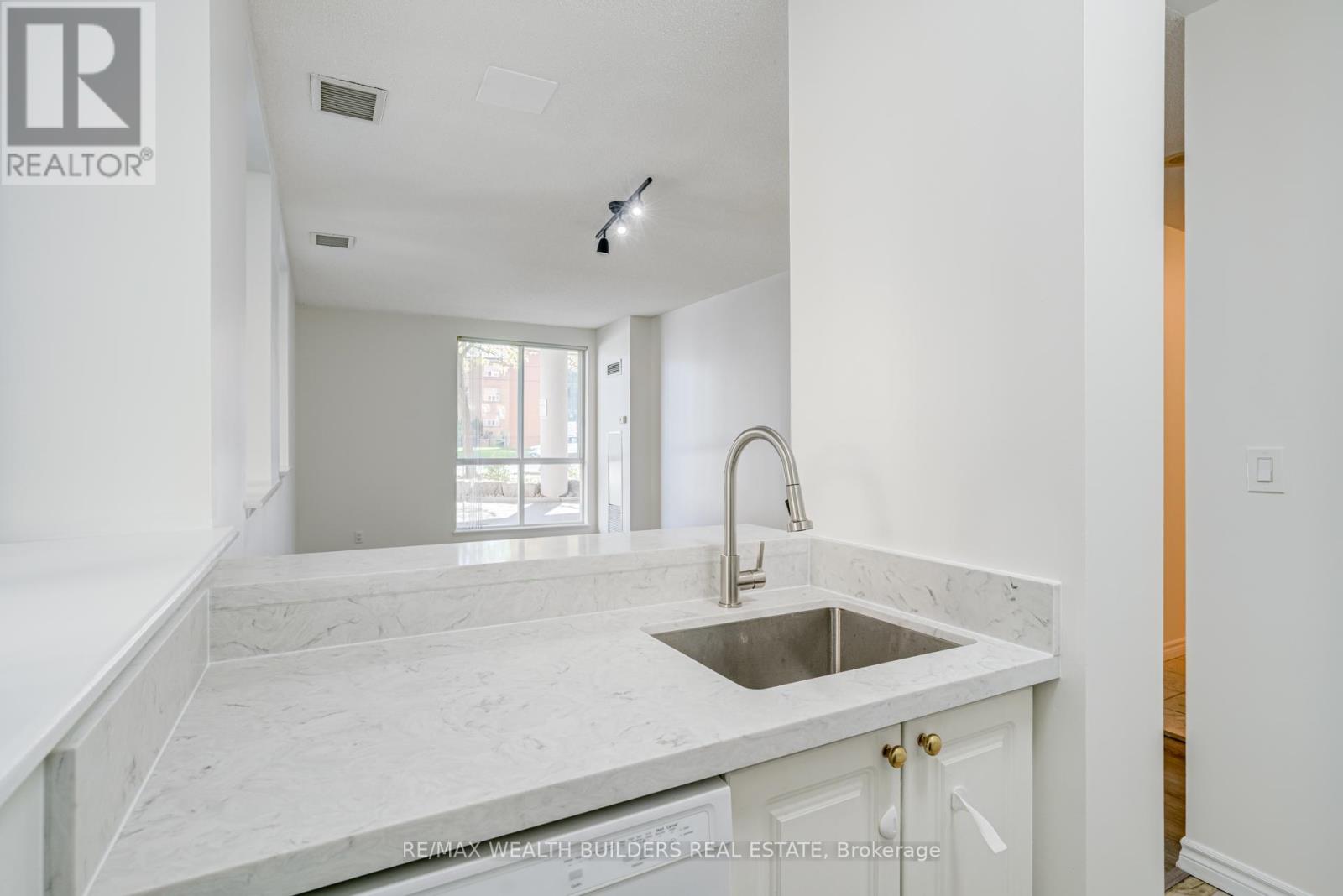 107 - 398 Eglinton Avenue E, Toronto, Ontario  M4P 3H8 - Photo 26 - C12528688