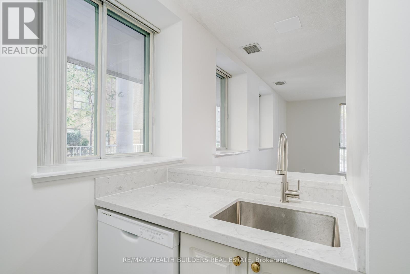 107 - 398 Eglinton Avenue E, Toronto, Ontario  M4P 3H8 - Photo 27 - C12528688