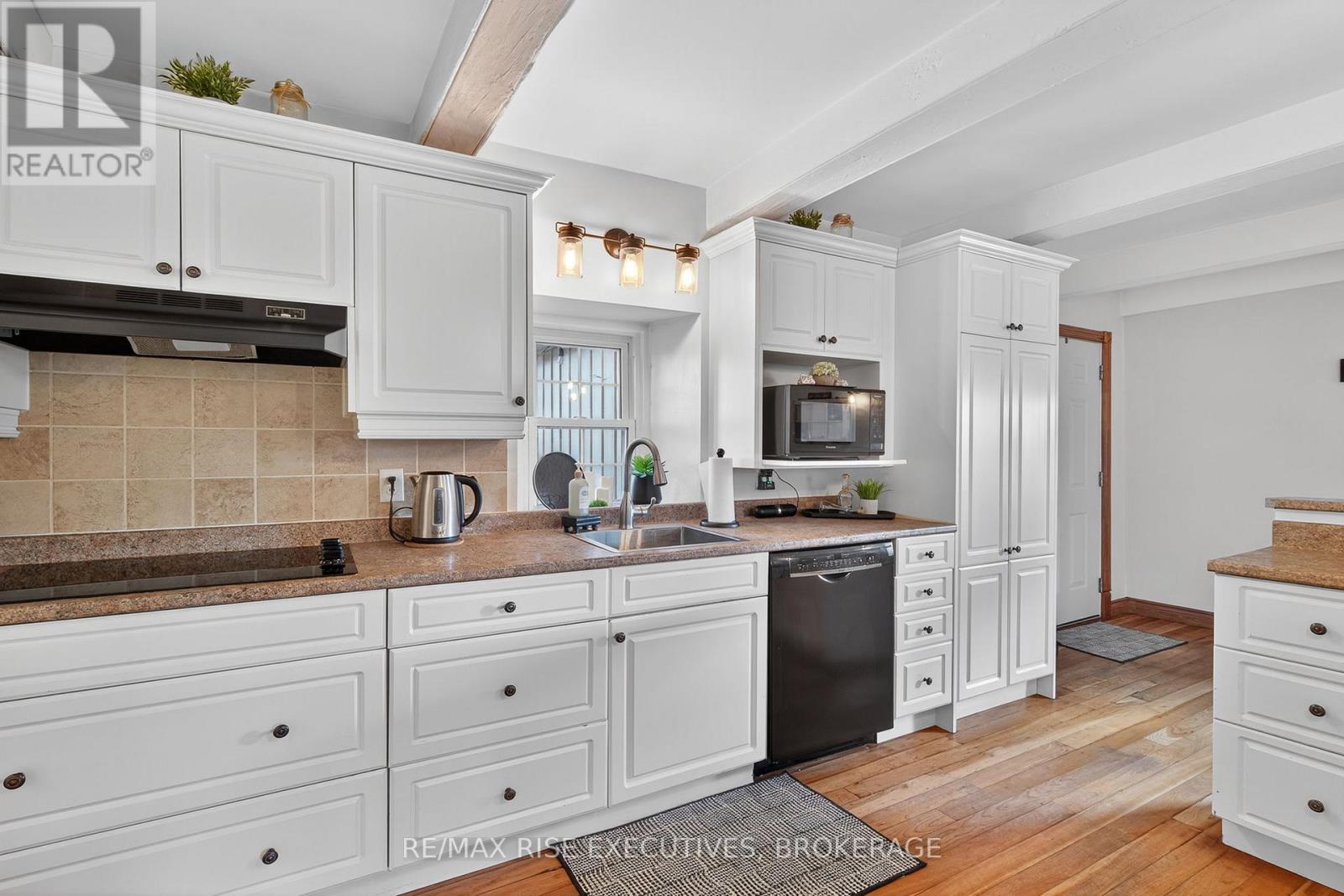 3861 Alton Road W, South Frontenac, Ontario  K0H 1V0 - Photo 14 - X12528702