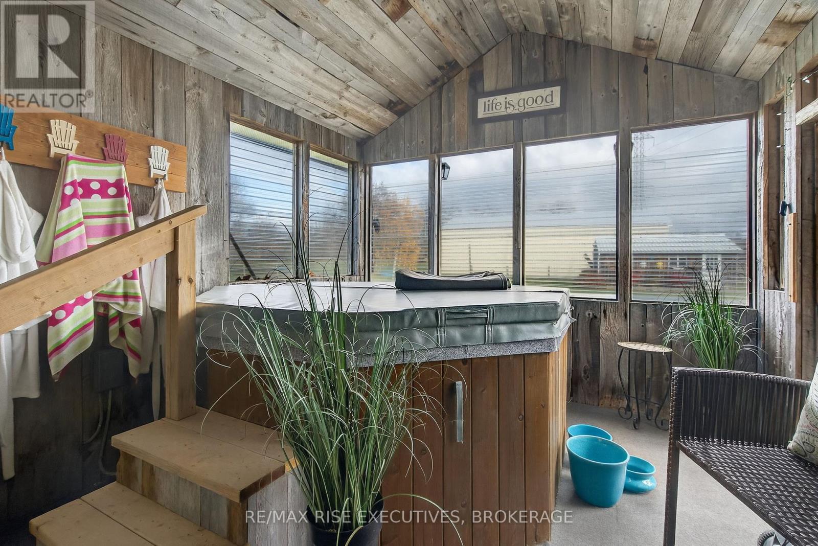 3861 Alton Road W, South Frontenac, Ontario  K0H 1V0 - Photo 15 - X12528702