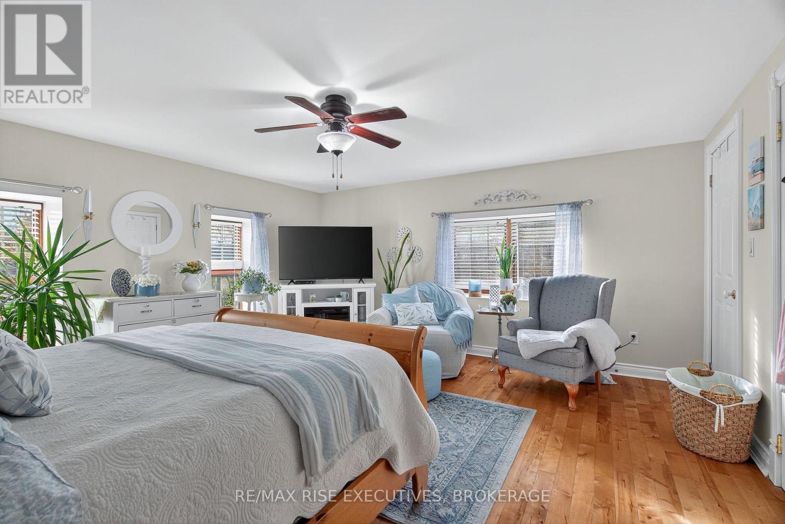 3861 Alton Road W, South Frontenac, Ontario  K0H 1V0 - Photo 26 - X12528702