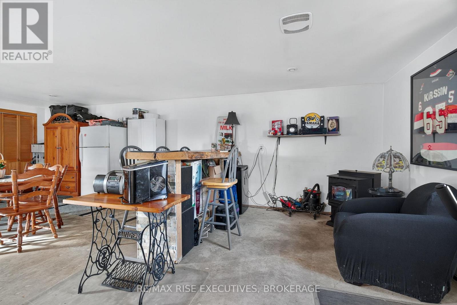 3861 Alton Road W, South Frontenac, Ontario  K0H 1V0 - Photo 29 - X12528702