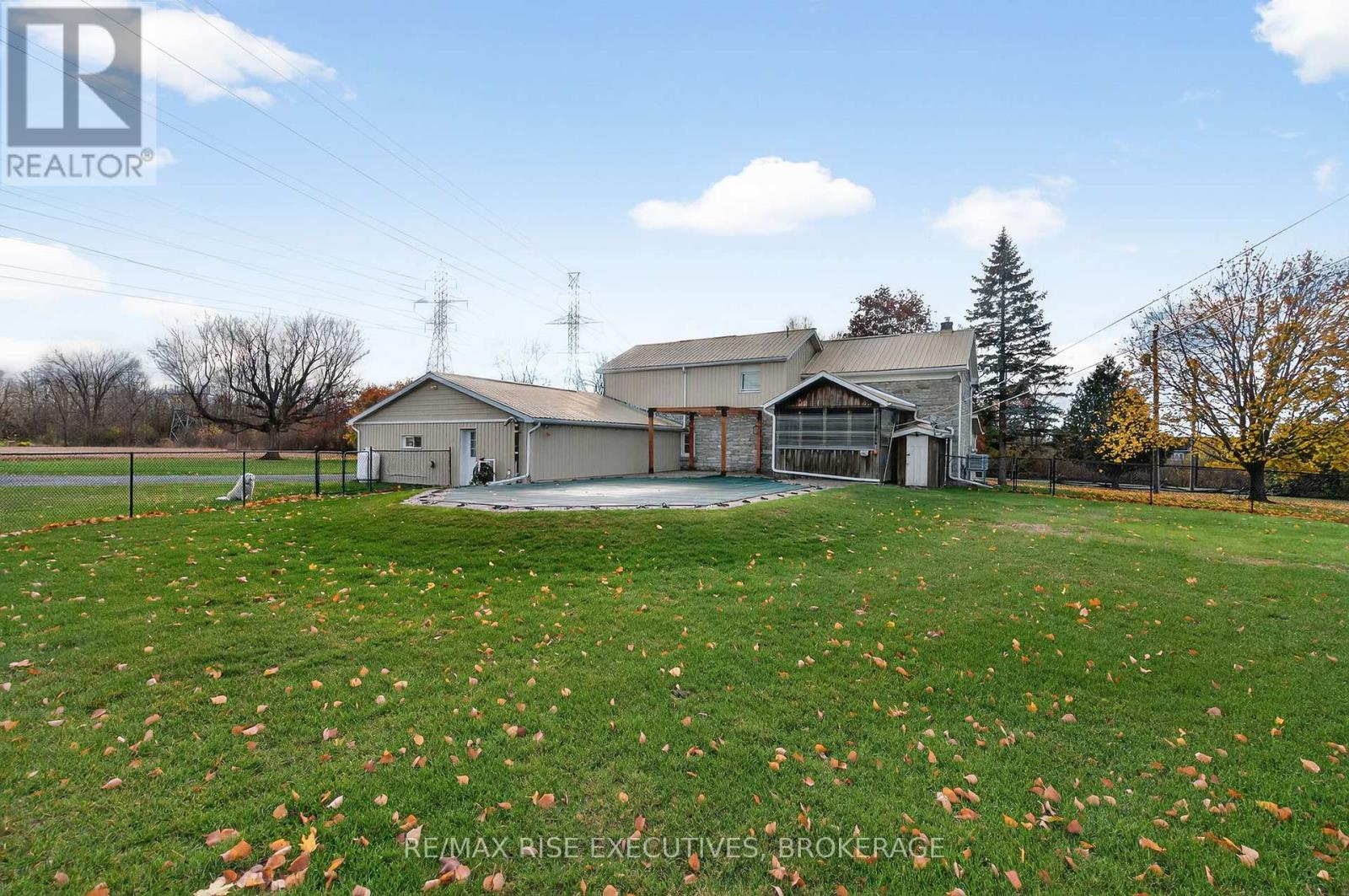 3861 Alton Road W, South Frontenac, Ontario  K0H 1V0 - Photo 37 - X12528702