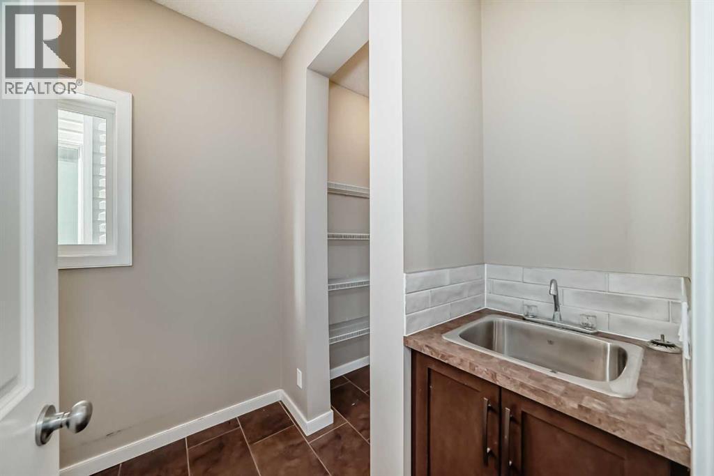 144 Reunion Grove Nw, Airdrie, Alberta  T4B 0Z2 - Photo 34 - A2262349