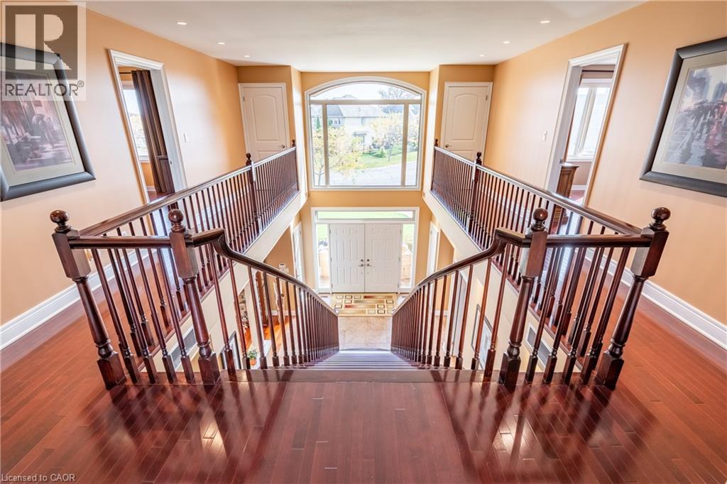 8881 Joseph Court, Niagara Falls, Ontario  L2H 3P1 - Photo 11 - 40779728