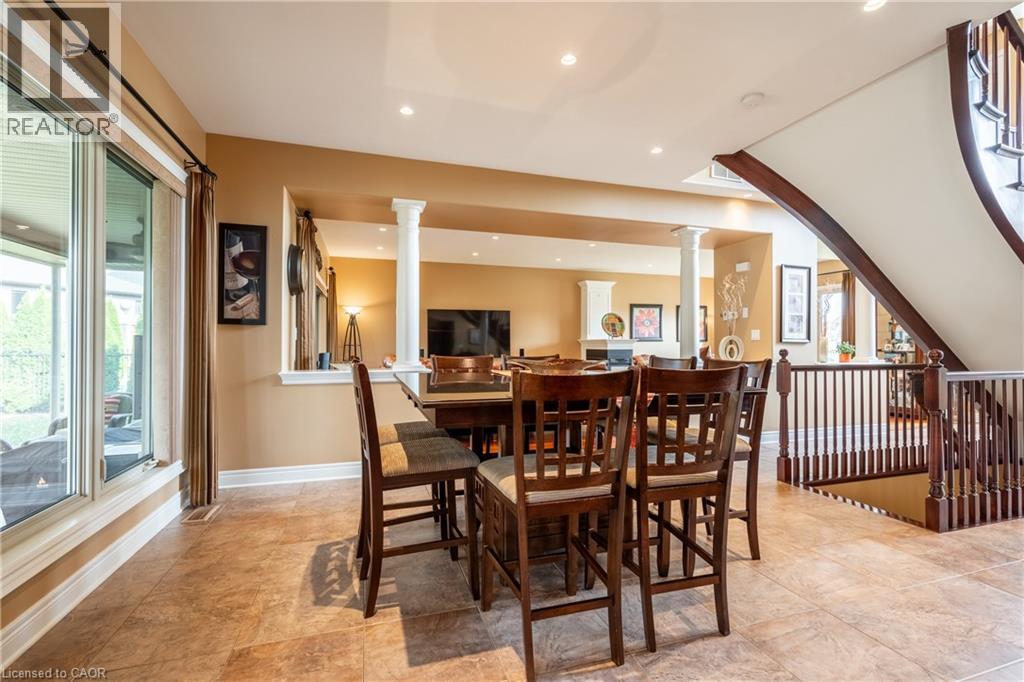 8881 Joseph Court, Niagara Falls, Ontario  L2H 3P1 - Photo 6 - 40779728