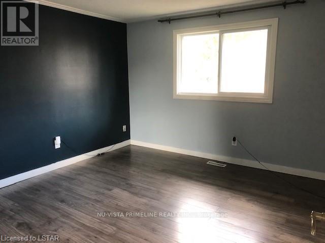 33 Winding Way Crescent, London North, Ontario  N6G 3E9 - Photo 8 - X12528914