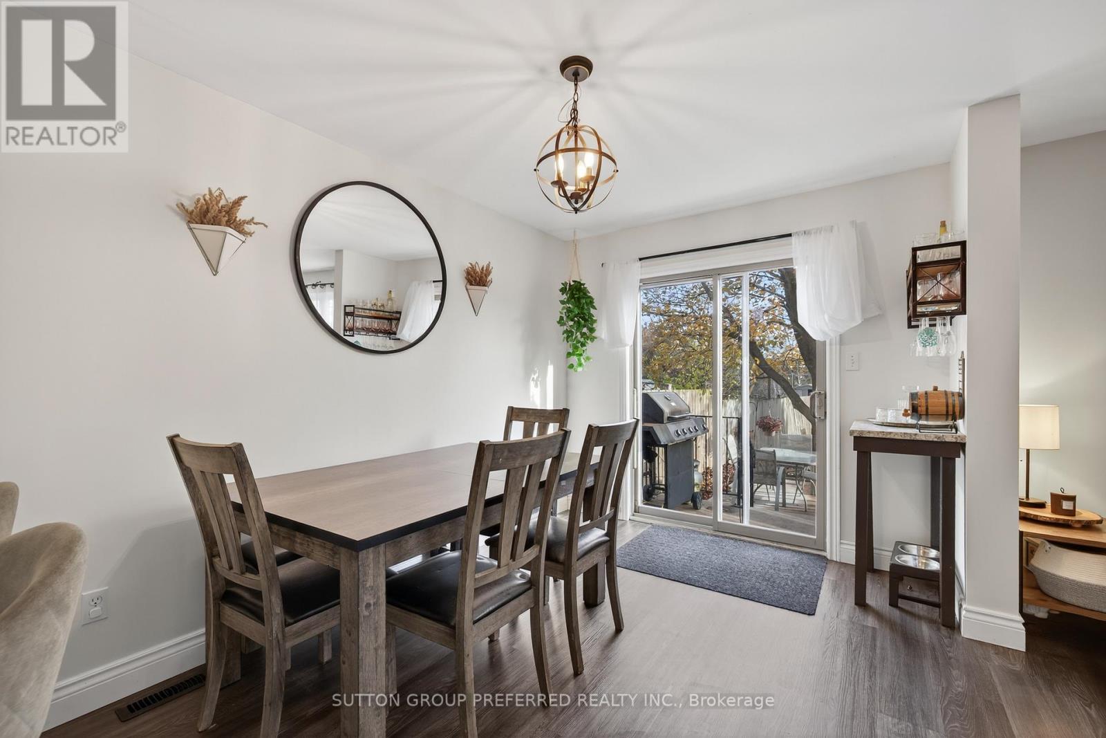 187 Victoria Street, Ingersoll, Ontario  N5C 2N2 - Photo 13 - X12528916