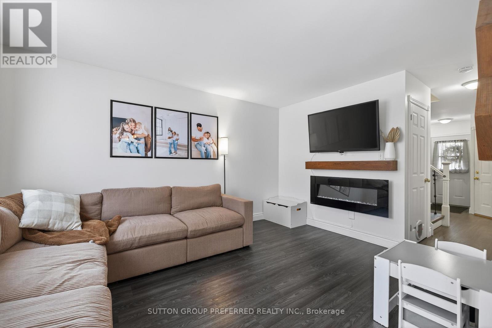 187 Victoria Street, Ingersoll, Ontario  N5C 2N2 - Photo 14 - X12528916