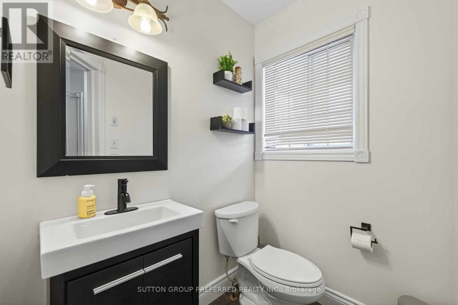 187 Victoria Street, Ingersoll, Ontario  N5C 2N2 - Photo 17 - X12528916