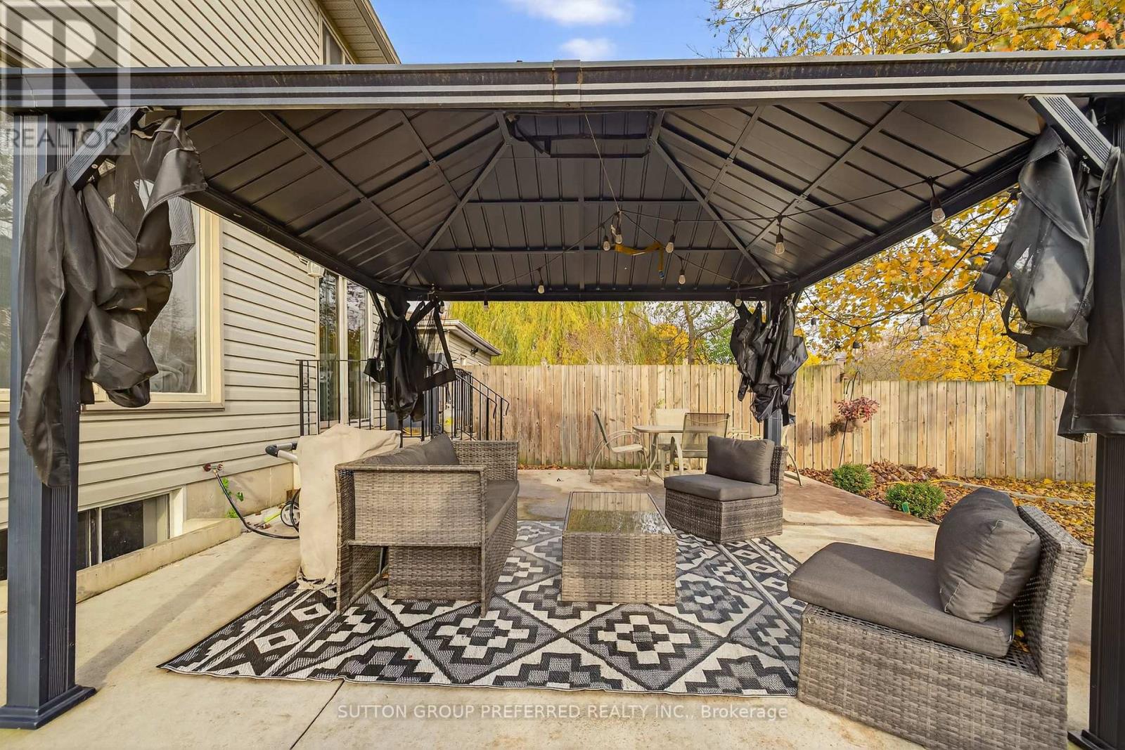 187 Victoria Street, Ingersoll, Ontario  N5C 2N2 - Photo 37 - X12528916