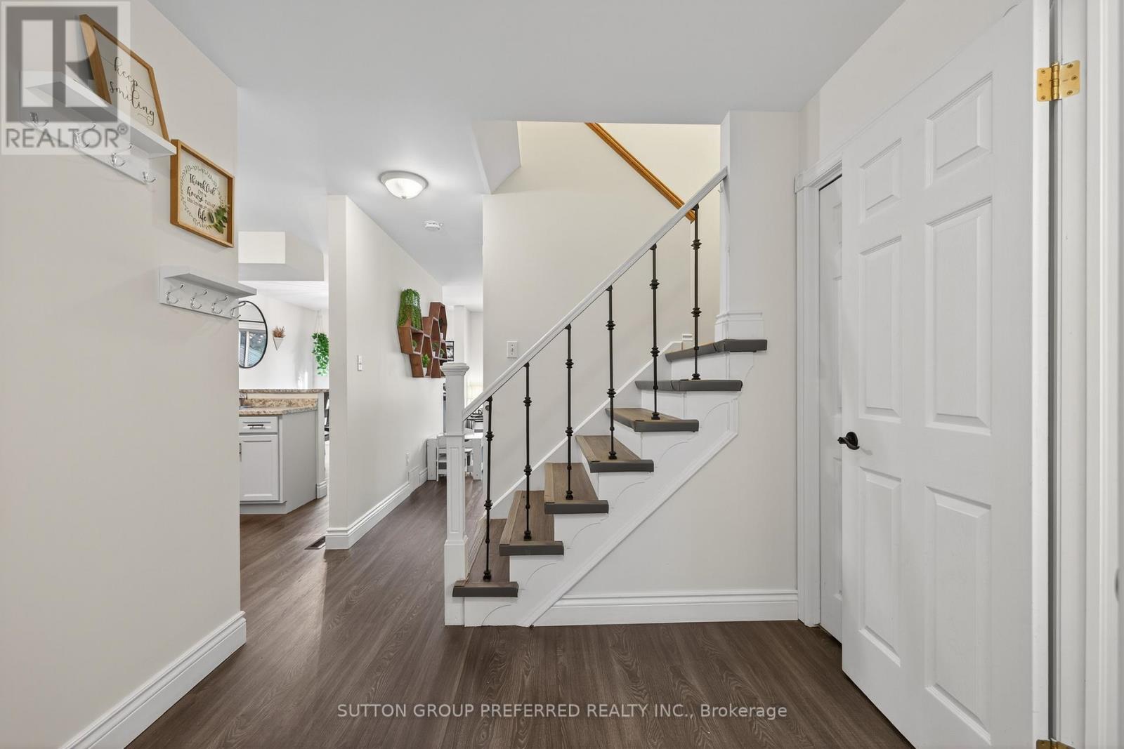 187 Victoria Street, Ingersoll, Ontario  N5C 2N2 - Photo 6 - X12528916