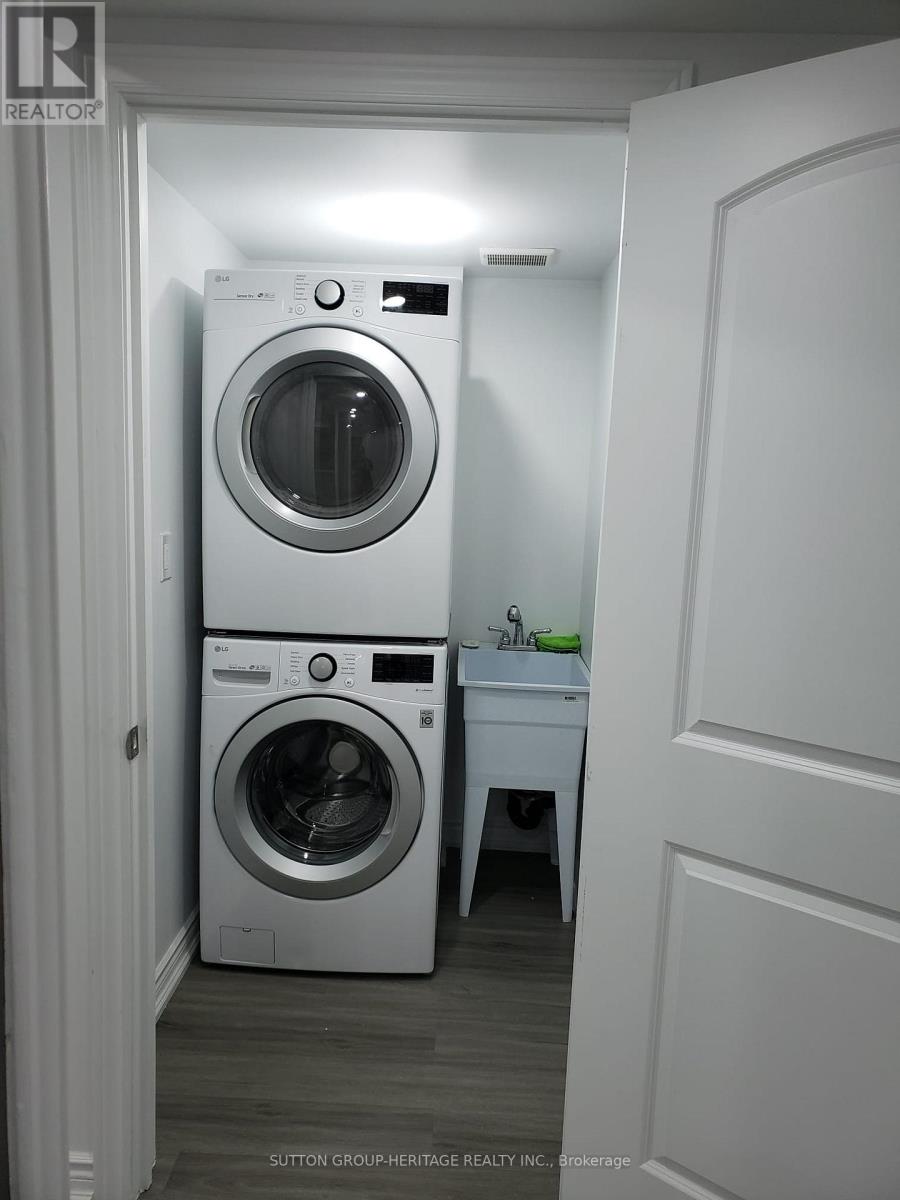 9 Stott Avenue, Ajax, Ontario  L1T 0M5 - Photo 14 - E12528560