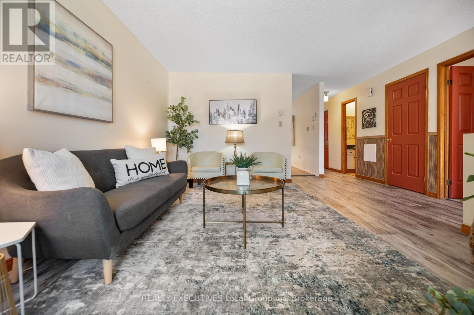 35 - 624 Lakeshore Drive, North Bay, Ontario P1A 2E8 - Photo 9 - X12160069