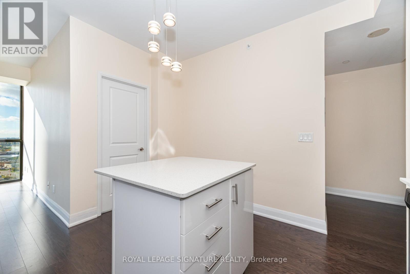 1503 - 2900 Hwy 7, Vaughan, Ontario  L4K 0G3 - Photo 10 - N12528528