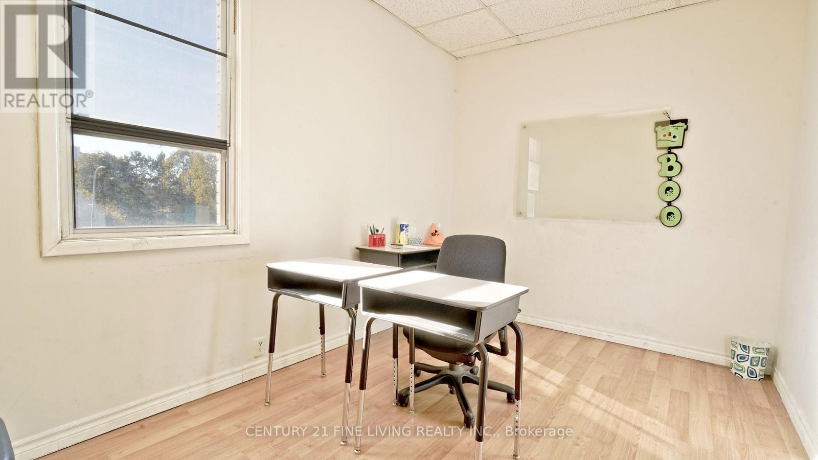 201 - 16260 Yonge Street, Aurora, Ontario  L4G 1N4 - Photo 14 - N12528542