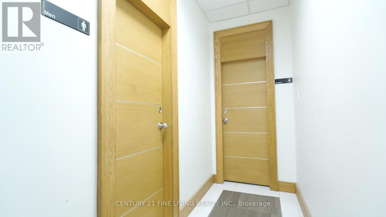 201 - 16260 Yonge Street, Aurora, Ontario  L4G 1N4 - Photo 16 - N12528542