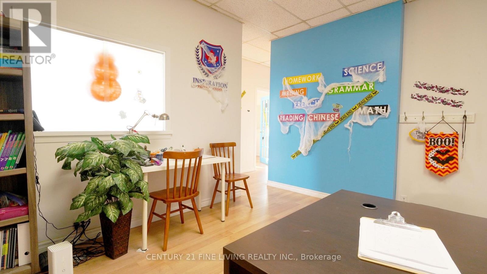 201 - 16260 Yonge Street, Aurora, Ontario  L4G 1N4 - Photo 9 - N12528542