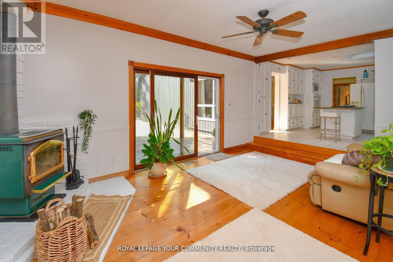 527 Big Bay Point Road, Innisfil, Ontario  L9S 2N4 - Photo 13 - N12528598