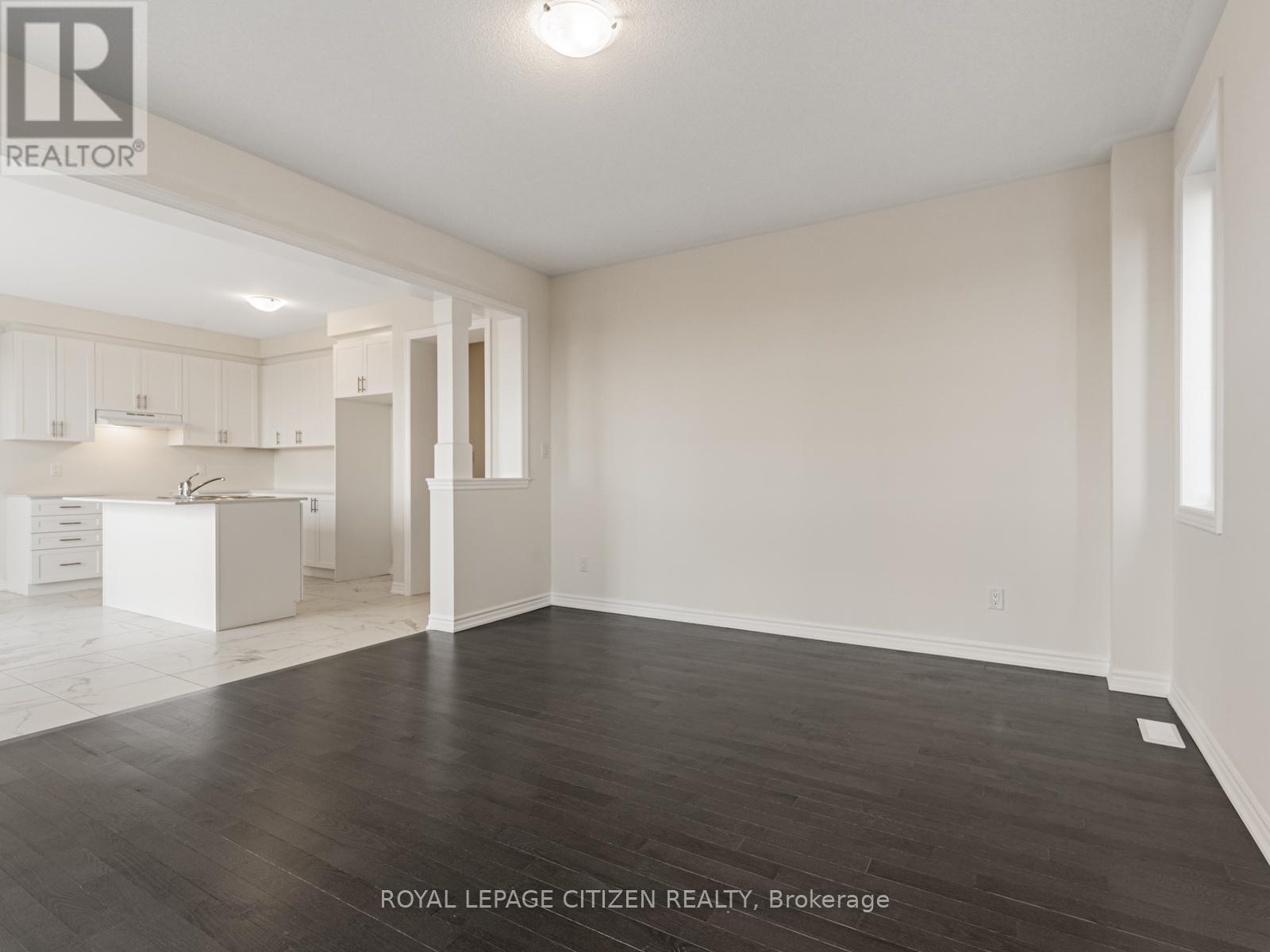 63 Fenn Crescent, New Tecumseth, Ontario  L9R 0X3 - Photo 10 - N12528616