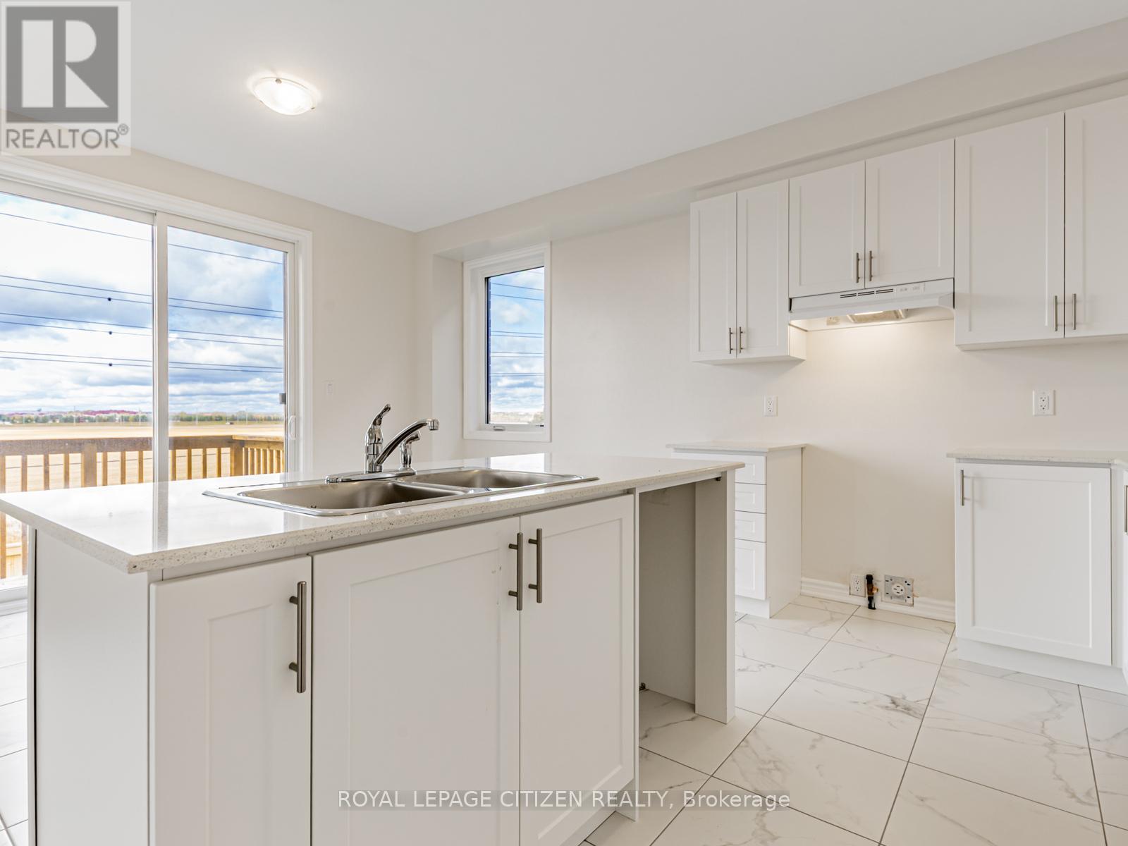 63 Fenn Crescent, New Tecumseth, Ontario  L9R 0X3 - Photo 14 - N12528616