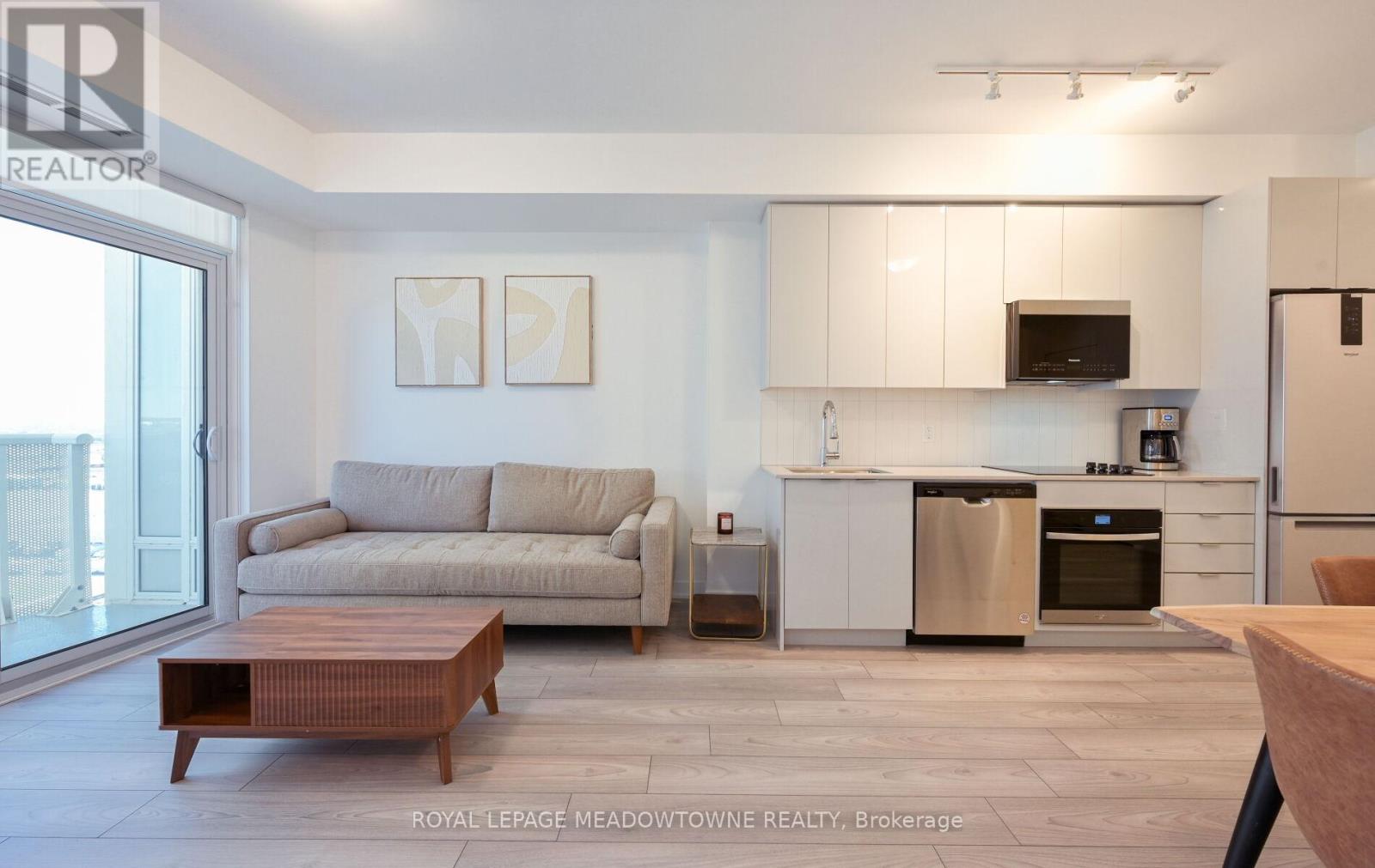 1917 - 10 Abeja Street, Vaughan, Ontario  L4K 0R4 - Photo 3 - N12528686