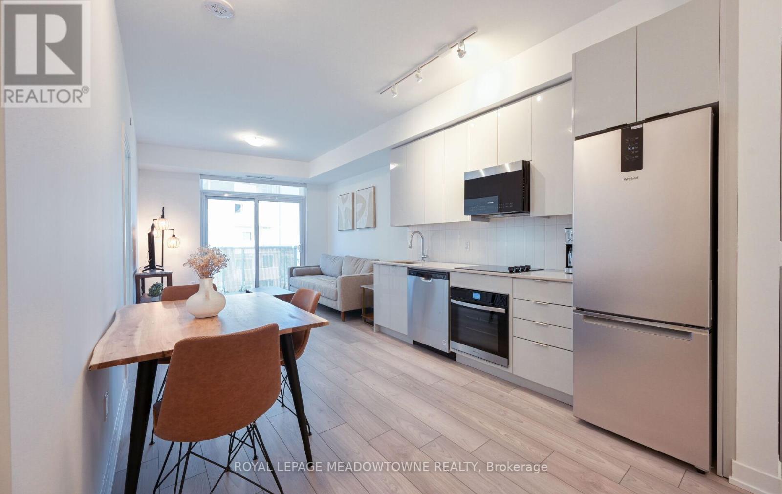 1917 - 10 Abeja Street, Vaughan, Ontario  L4K 0R4 - Photo 5 - N12528686