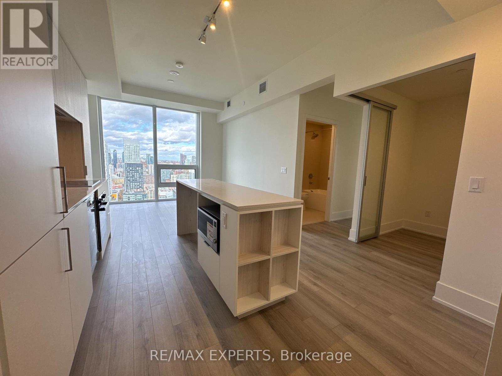 5103 - 89 Church Street, Toronto, Ontario  M5C 0B7 - Photo 5 - C12528174