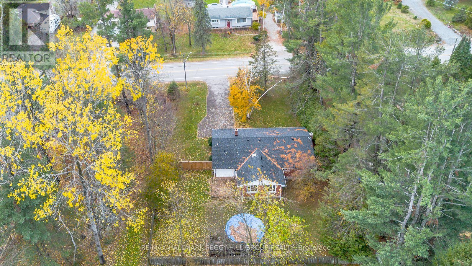 1105 St Vincent Street, Springwater, Ontario  L9X 0M6 - Photo 24 - S12461276