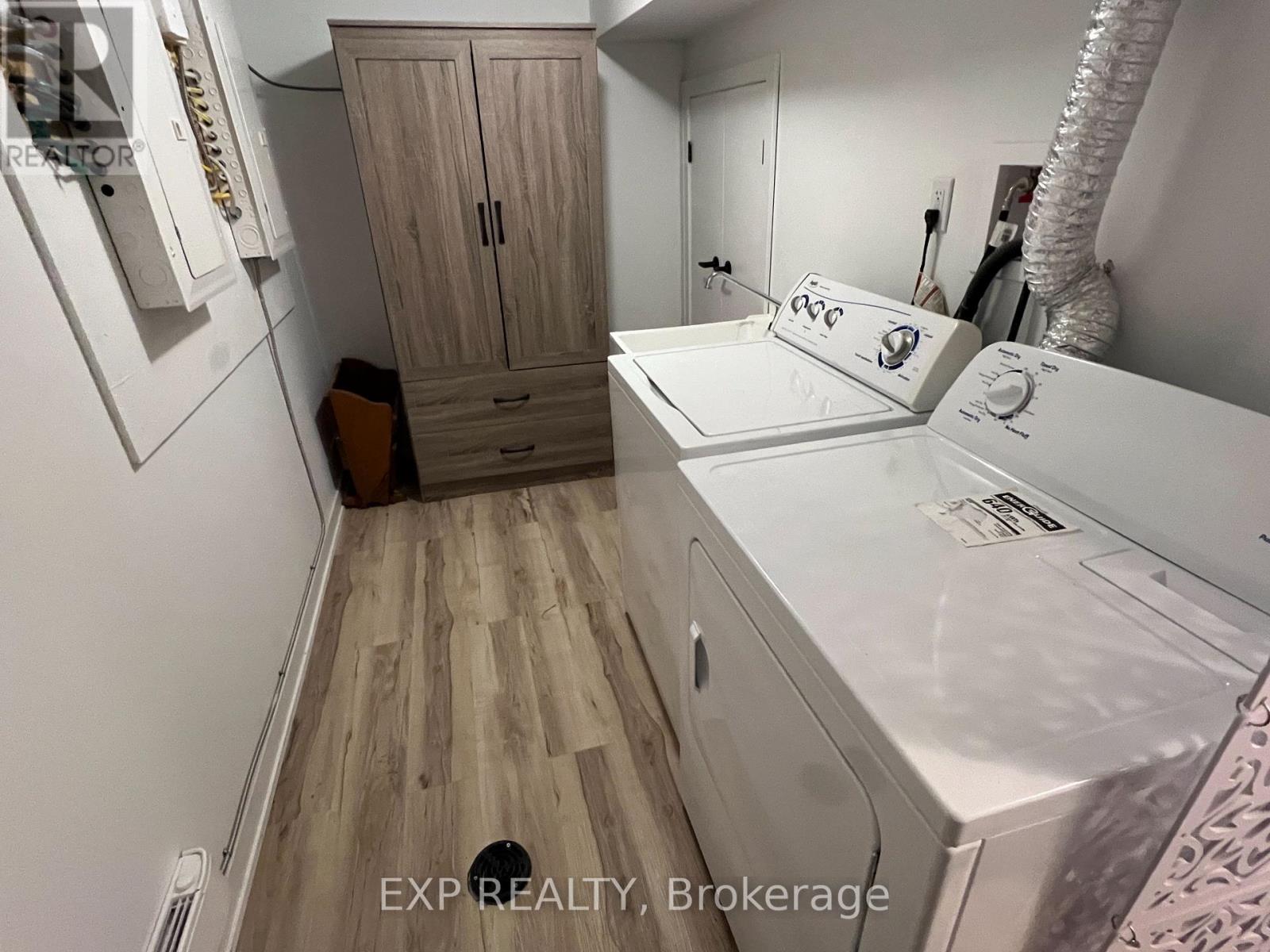 Lower - 105 Mill Street, Shelburne, Ontario  L9V 2Y2 - Photo 18 - X12448940