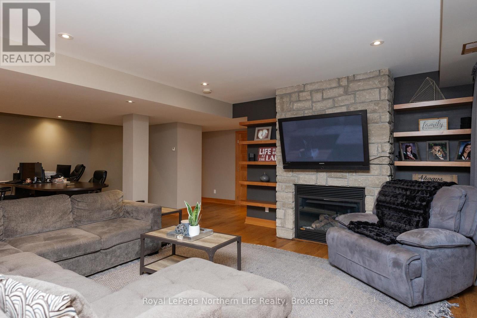 40 Pargeter Drive, East Ferris, Ontario P0H 1B0 - Photo 28 - X12528746