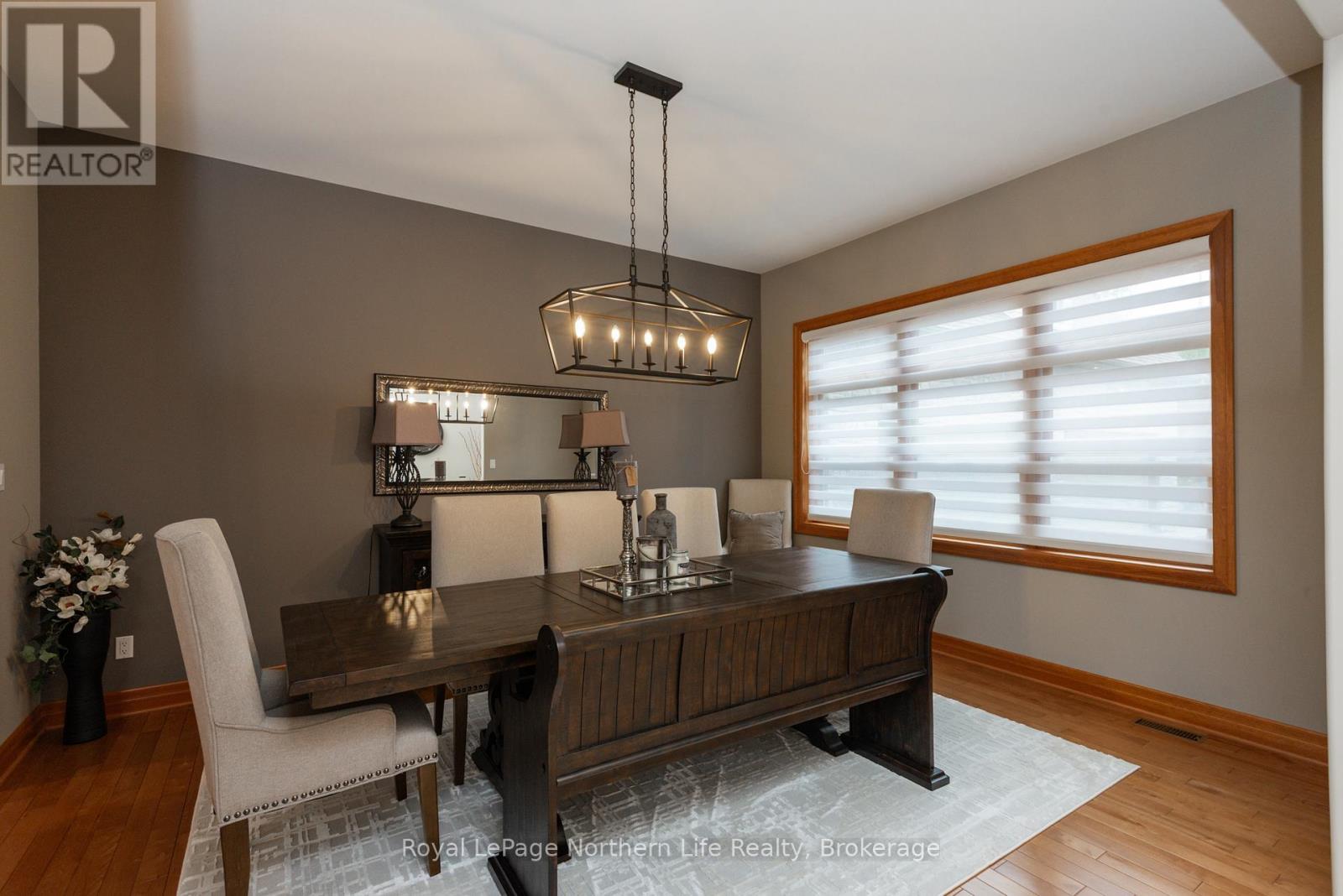 40 Pargeter Drive, East Ferris, Ontario P0H 1B0 - Photo 8 - X12528746