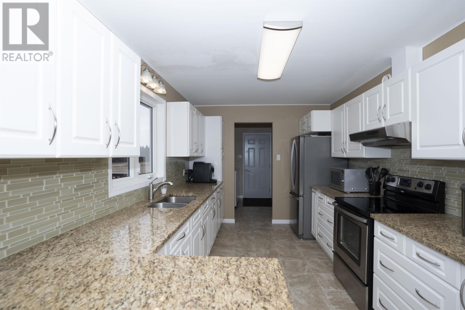 4116 Hwy 11-17, Kakabeka Falls, Ontario P0T 1W0 - Photo 7 - TB253435