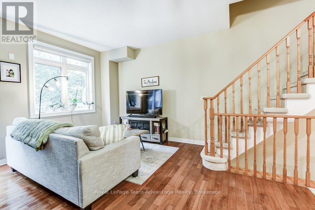 929 Creekfront Way, Newmarket, Ontario  L3Y 8T4 - Photo 19 - N12528992