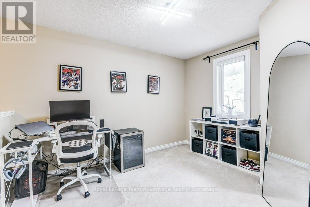 929 Creekfront Way, Newmarket, Ontario  L3Y 8T4 - Photo 27 - N12528992