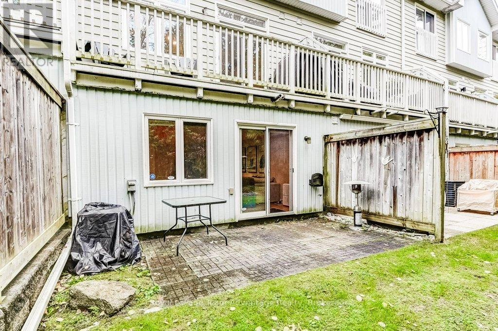 929 Creekfront Way, Newmarket, Ontario  L3Y 8T4 - Photo 49 - N12528992