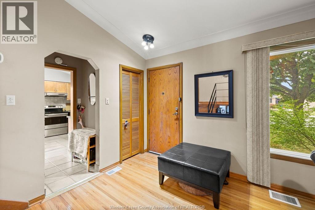 2584 Gail, Windsor, Ontario  N8W 2Z6 - Photo 7 - 25028458