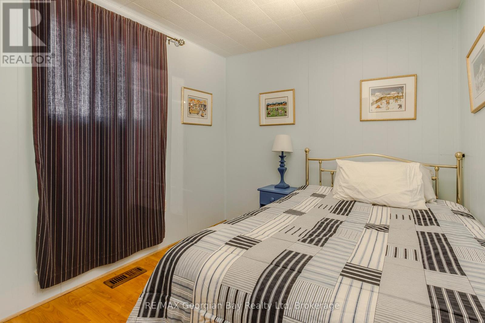 16 Yarwood Road, Tiny, Ontario  L0L 2J0 - Photo 14 - S12528766